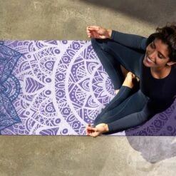 Gaiam Classic Yoga Mat (4mm) - Purple Lattice -Yoga Spirit Shop 05 64747GAIAMCLASSICYOGAMAT4MMPURPLELATTICE2