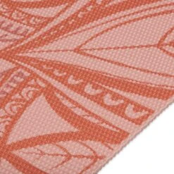 Gaiam Printed Point Yoga Mat (5mm) 41 Gaiam Printed Point Yoga Mat (5mm) -Yoga Spirit Shop 05 64937 5MM GAIAM PRINTED YOGA MAT SUNSET POINT D