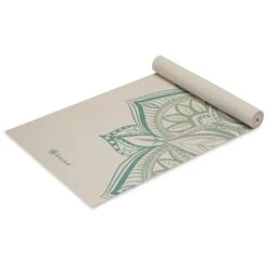 Gaiam Printed Point Yoga Mat (5mm) 32 Gaiam Printed Point Yoga Mat (5mm) -Yoga Spirit Shop 05 64949 5MM GAIAM PRINTED YOGA MAT VINTAGE GREEN POINT C