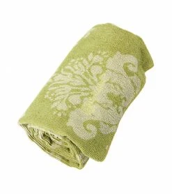 Gaiam Thirsty Yoga Mat Towel -Yoga Spirit Shop 1739977195555 neobaroque 2a