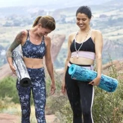 Gaiam Premium Insta-Grip Yoga Mat (6mm) -Yoga Spirit Shop 2020 03 12 14 57 35