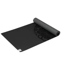 Gaiam 5mm Dry Grip Yoga Mat 2.0 -Yoga Spirit Shop 6608068214827 black 2a 1