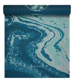 Gaiam 6mm Premium Reversible Yoga Mat Lunar Wave -Yoga Spirit Shop 7093247115307 lunarwave 7a